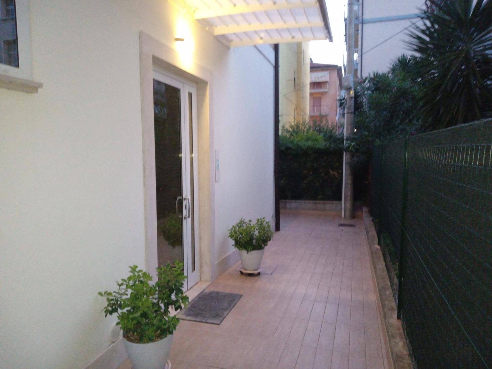 L'Attico Bed & Breakfast Bed & Breakfast San Benedetto del Tronto Exterior photo